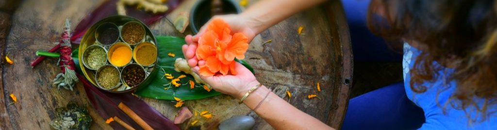 10 SIMPLE AYURVEDIC TIPS